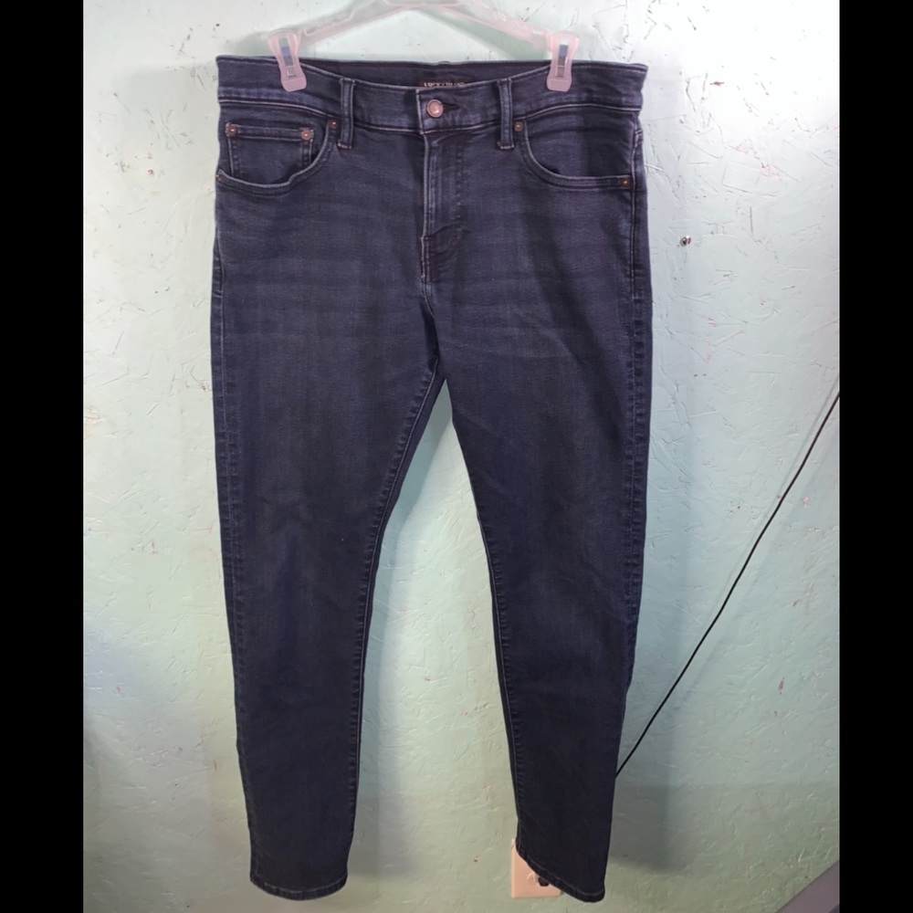 Skinny jeans